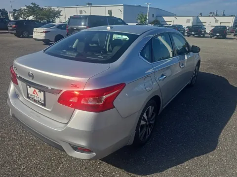 More photos of 2016 Nissan Sentra SL at First Team Toyota, VA