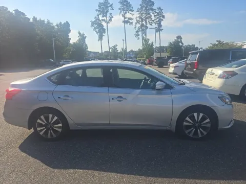 More photos of 2016 Nissan Sentra SL at First Team Toyota, VA
