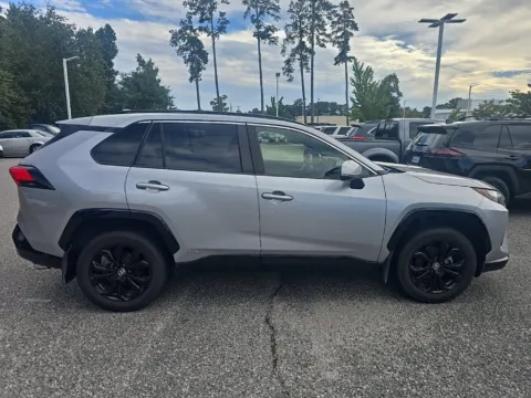 More photos of 2022 Toyota RAV4 Hybrid SE at First Team Toyota, VA