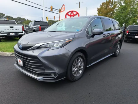 Photos of 2025 Toyota Sienna XLE for sale in Chesapeake, VA at First Team Toyota