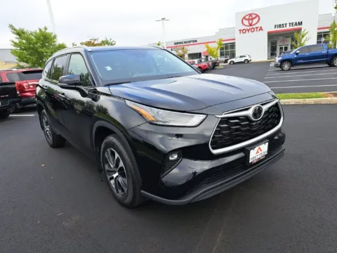More photos of 2024 Toyota Highlander XLE at First Team Toyota, VA