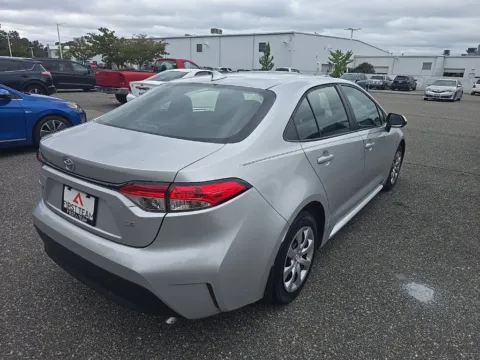 More photos of 2025 Toyota Corolla LE at First Team Toyota, VA