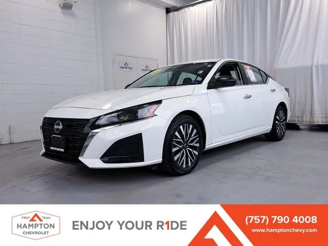 White 2025 Nissan Altima 2.5 SV for sale in Hampton, VA