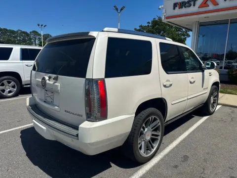 More photos of 2013 Cadillac Escalade Premium at First Team Hampton Chevrolet, VA