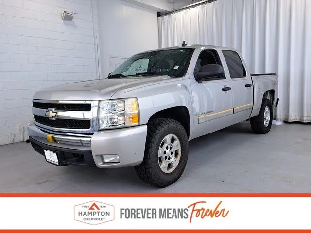 Silver 2008 Chevrolet Silverado 1500 LT for sale in Hampton, VA