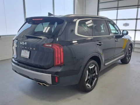 More photos of 2025 Kia Telluride S at First Team Hampton Chevrolet, VA
