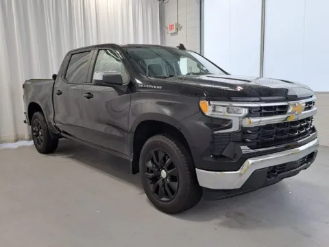More photos of 2022 Chevrolet Silverado 1500 LT at First Team Hampton Chevrolet, VA