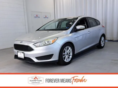 Silver 2016 Ford Focus SE for sale in Hampton, VA