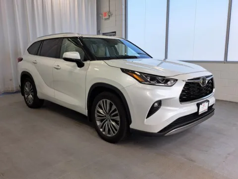 More photos of 2022 Toyota Highlander Platinum at First Team Hampton Chevrolet, VA