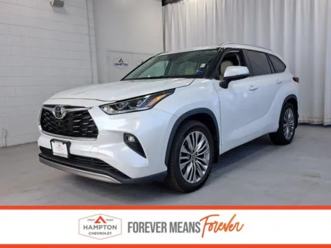 White 2022 Toyota Highlander Platinum for sale in Hampton, VA