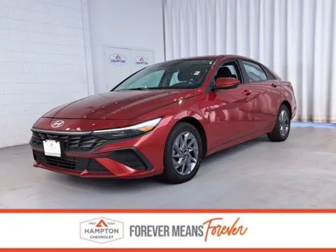 Red 2024 Hyundai Elantra SEL for sale in Hampton, VA