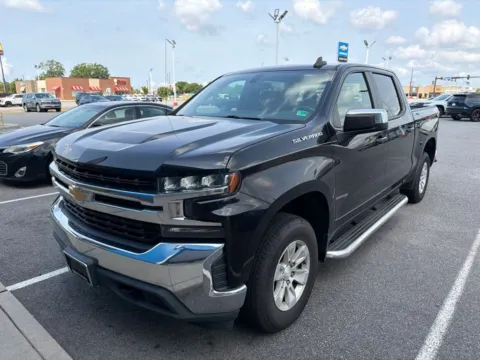 Photos of 2019 Chevrolet Silverado 1500 LT for sale in Hampton, VA at First Team Hampton Chevrolet