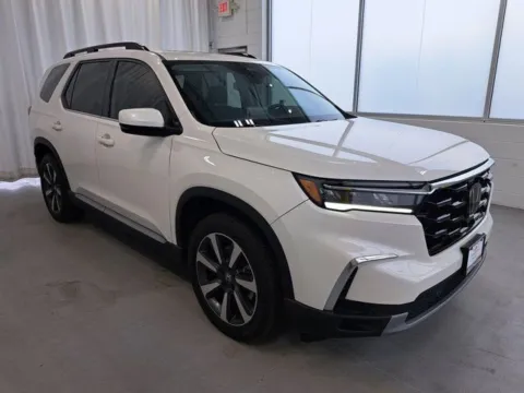 More photos of 2025 Honda Pilot Touring at First Team Hampton Chevrolet, VA