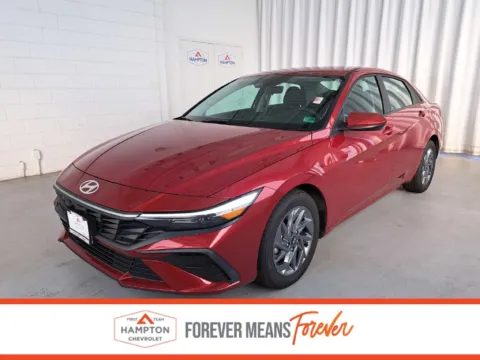 Red 2024 Hyundai Elantra SEL for sale in Hampton, VA