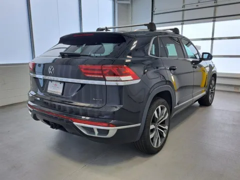 More photos of 2023 Volkswagen Atlas Cross Sport 3.6L V6 SEL Premium R-Line at First Team Hampton Chevrolet, VA