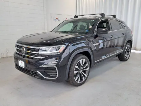 Photos of 2023 Volkswagen Atlas Cross Sport 3.6L V6 SEL Premium R-Line for sale in Hampton, VA at First Team Hampton Chevrolet