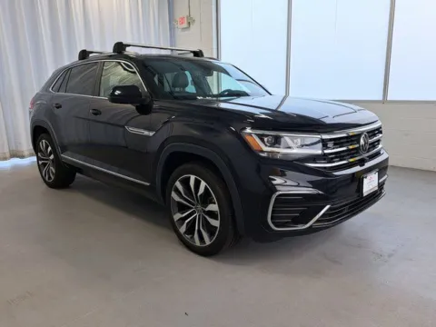 More photos of 2023 Volkswagen Atlas Cross Sport 3.6L V6 SEL Premium R-Line at First Team Hampton Chevrolet, VA