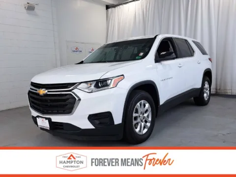 White 2021 Chevrolet Traverse LS for sale in Hampton, VA