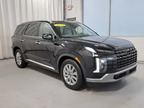 More photos of 2024 Hyundai Palisade SEL at First Team Hampton Chevrolet, VA