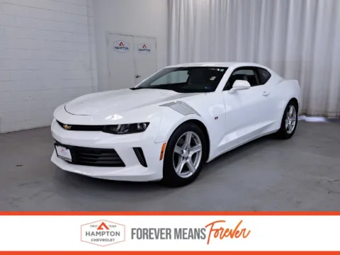 White 2018 Chevrolet Camaro 1LT for sale in Hampton, VA