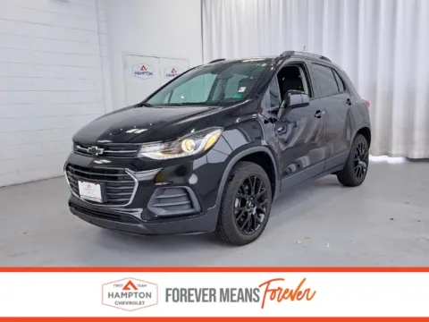 Black 2022 Chevrolet Trax LT for sale in Hampton, VA
