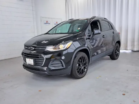 Photos of 2022 Chevrolet Trax LT for sale in Hampton, VA at First Team Hampton Chevrolet