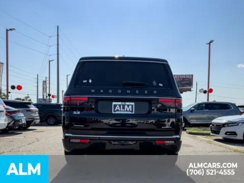 More photos of 2023 Jeep Wagoneer Series III at ALM Hyundai Athens, GA