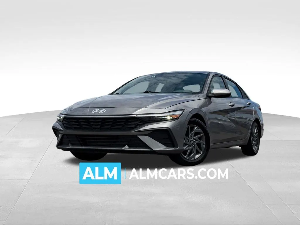 Gray 2024 Hyundai Elantra SEL for sale in Athens, GA