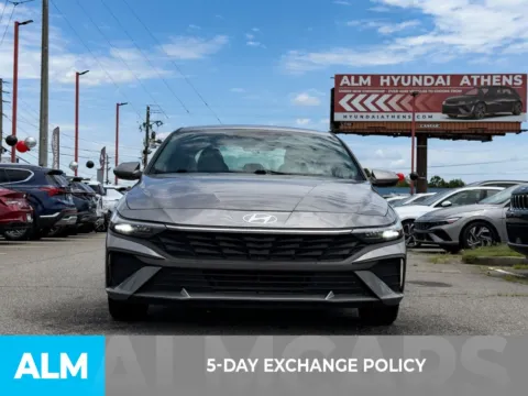 Another view of 2024 Hyundai Elantra SEL for sale in Athens, GA at ALM Hyundai Athens