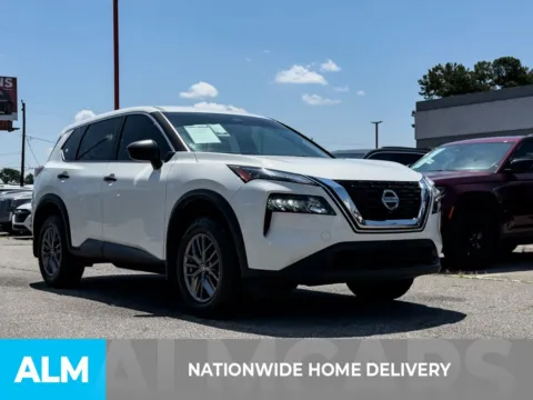More photos of 2021 Nissan Rogue S at ALM Hyundai Athens, GA
