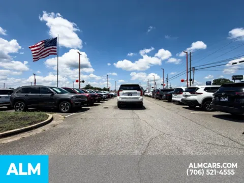 More photos of 2023 GMC Yukon Denali at ALM Hyundai Athens, GA