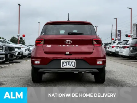 More photos of 2025 Hyundai Venue Limited at ALM Hyundai Athens, GA