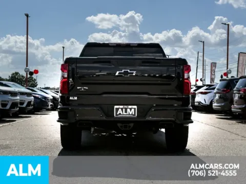 More photos of 2024 Chevrolet Silverado 1500 High Country at ALM Hyundai Athens, GA
