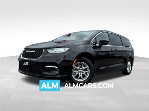 Black 2023 Chrysler Pacifica Touring L for sale in Athens, GA
