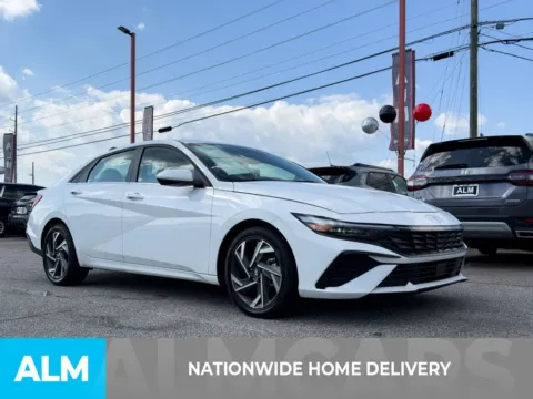 More photos of 2025 Hyundai Elantra SEL Convenience at ALM Hyundai Athens, GA