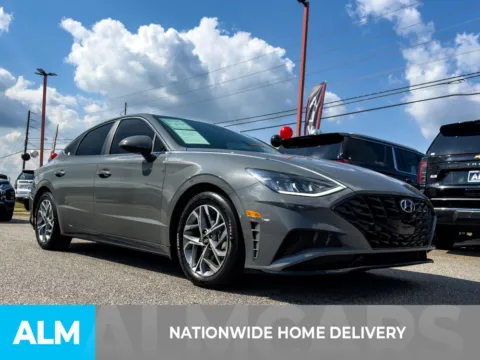 More photos of 2021 Hyundai Sonata SEL at ALM Hyundai Athens, GA