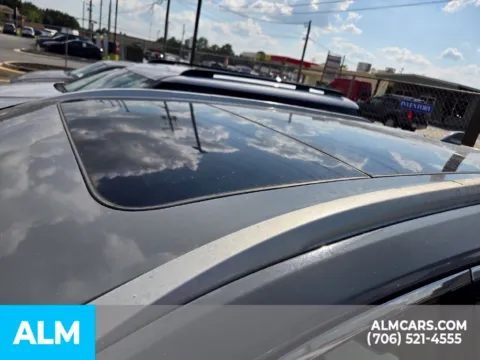 More photos of 2023 Nissan Rogue SL at ALM Hyundai Athens, GA