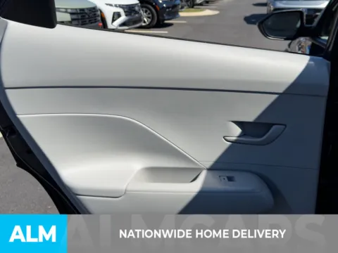More photos of 2025 Hyundai Kona SEL at ALM Hyundai Athens, GA