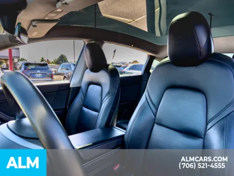 More photos of 2021 Tesla Model Y Long Range at ALM Hyundai Athens, GA