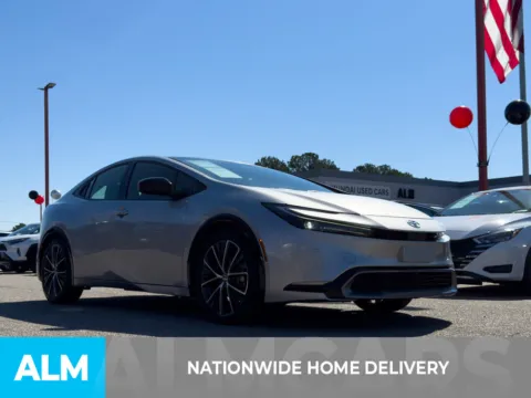 More photos of 2023 Toyota Prius XLE at ALM Hyundai Athens, GA