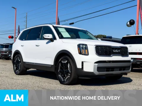 More photos of 2024 Kia Telluride EX at ALM Hyundai Athens, GA