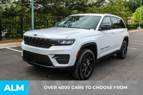 Photos of 2025 Jeep Grand Cherokee Altitude for sale in Buford, GA at ALM Mall of Georgia