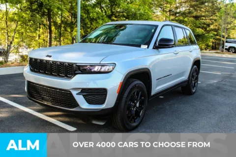 Photos of 2025 Jeep Grand Cherokee Altitude for sale in Buford, GA at ALM Mall of Georgia