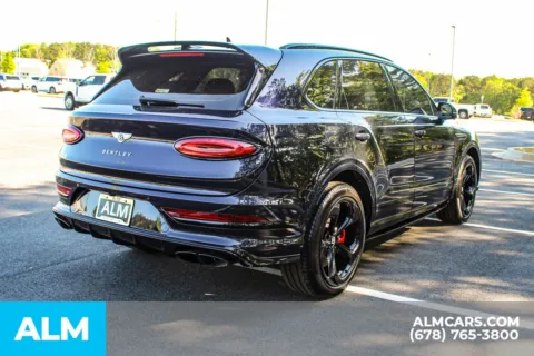 More photos of 2024 Bentley Bentayga S at ALM Mall of Georgia, GA