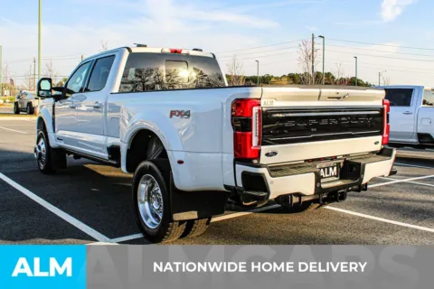 More photos of 2025 Ford F-450SD Platinum at ALM Mall of Georgia, GA