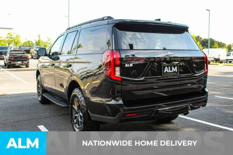 More photos of 2025 Ford Expedition Tremor at ALM Mall of Georgia, GA