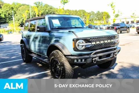 More photos of 2022 Ford Bronco Wildtrak at ALM Mall of Georgia, GA