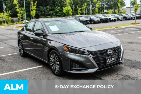 More photos of 2025 Nissan Altima 2.5 SV at ALM Mall of Georgia, GA