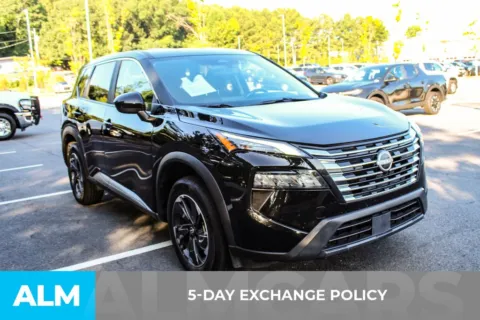 More photos of 2025 Nissan Rogue SV at ALM Mall of Georgia, GA