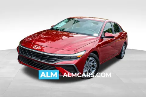 Red 2024 Hyundai Elantra SEL for sale in Buford, GA